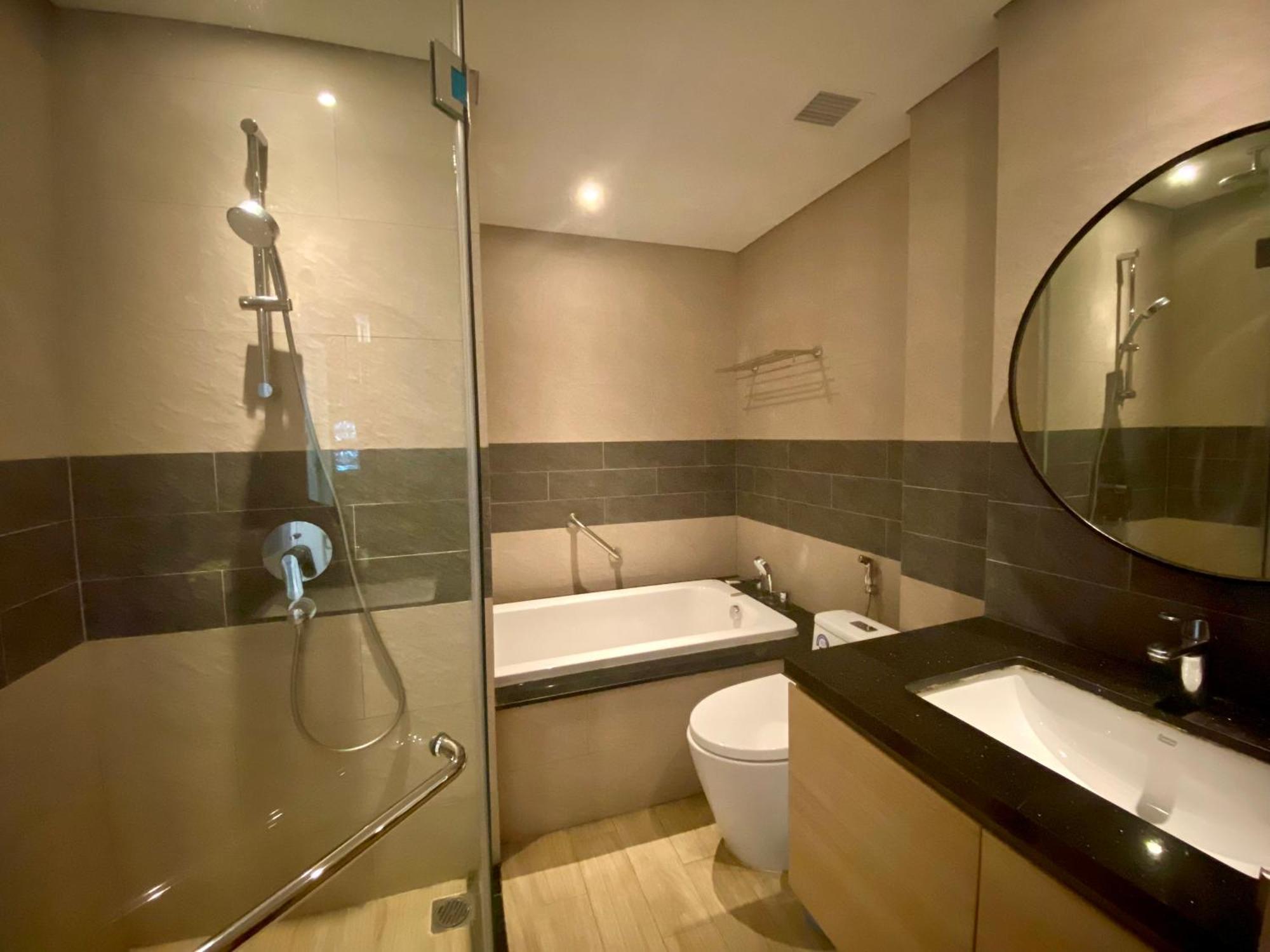 Comzy Ha Long Homestay Экстерьер фото
